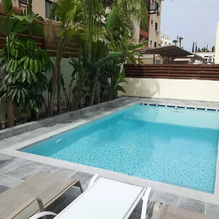 Ismini Lagoon Villa